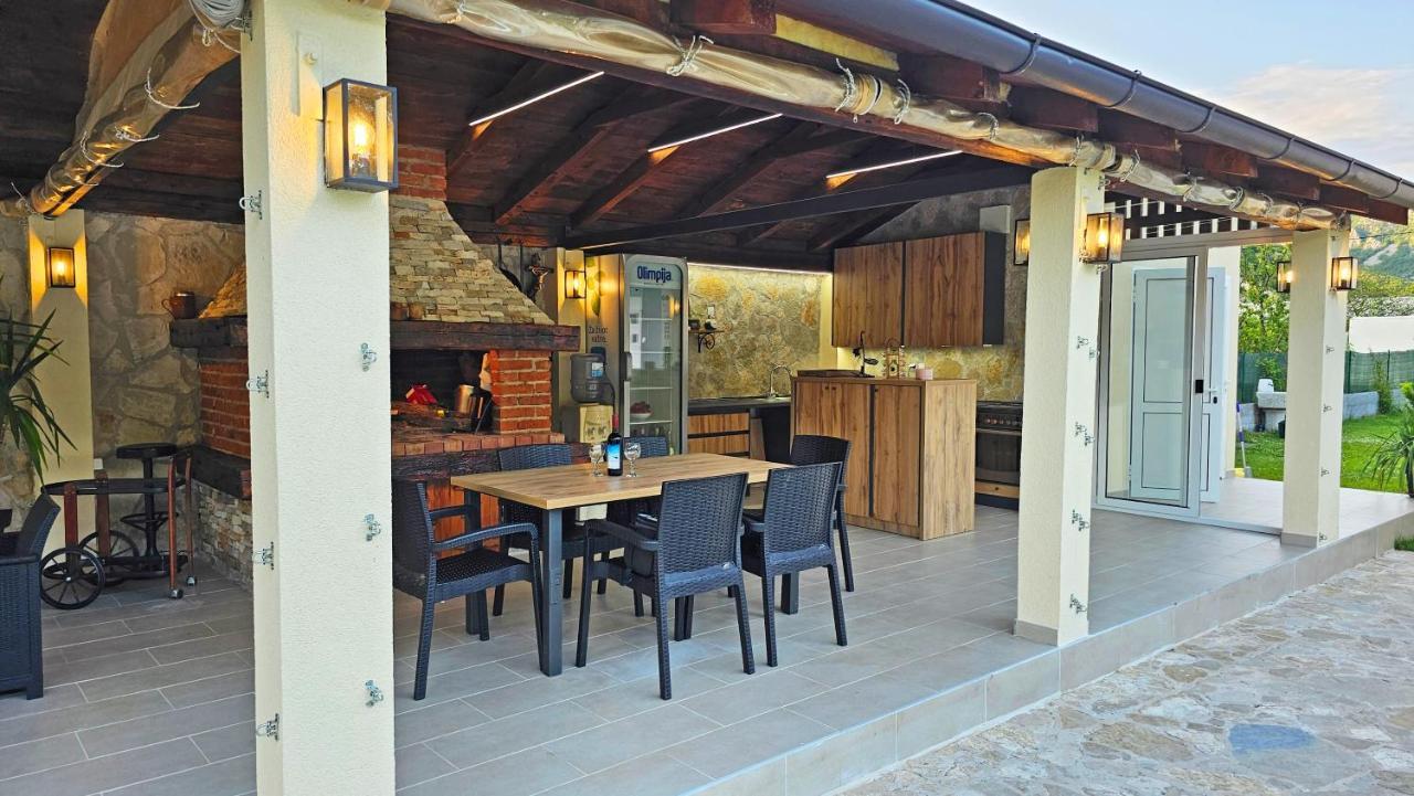 Holiday Home Natura With Private Pool โมสตาร์ ภายนอก รูปภาพ